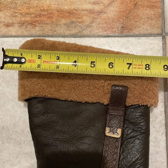 UGG Lodge Boots size/8 fully lined Sherpa with zippers for easy on/off - Picture 8 of 8